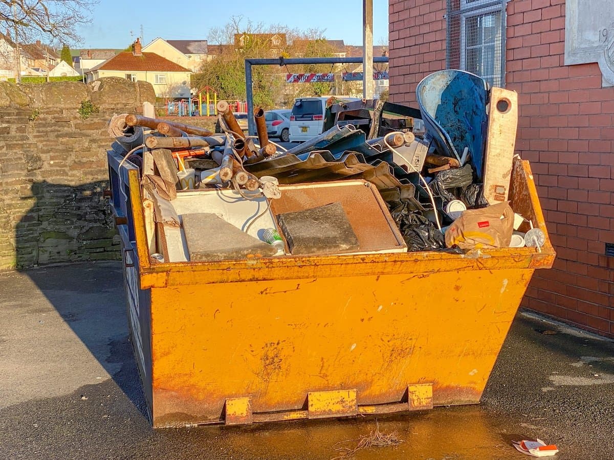 Skip hire for garden renovation